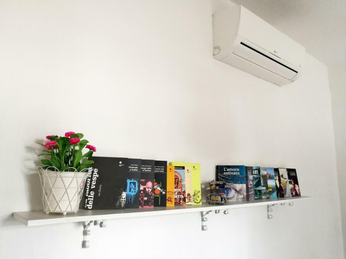 Sleep & Fly Bed & Breakfast Болоня Екстериор снимка